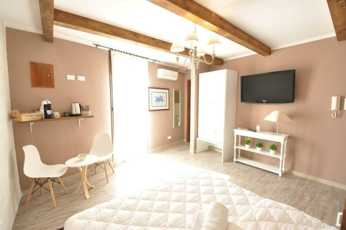 Boutique Rooms ปาแลร์โม ภายนอก รูปภาพ
